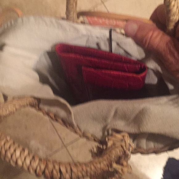 Hat Attack Petite Seagrams Tote - Picture 5 of 6